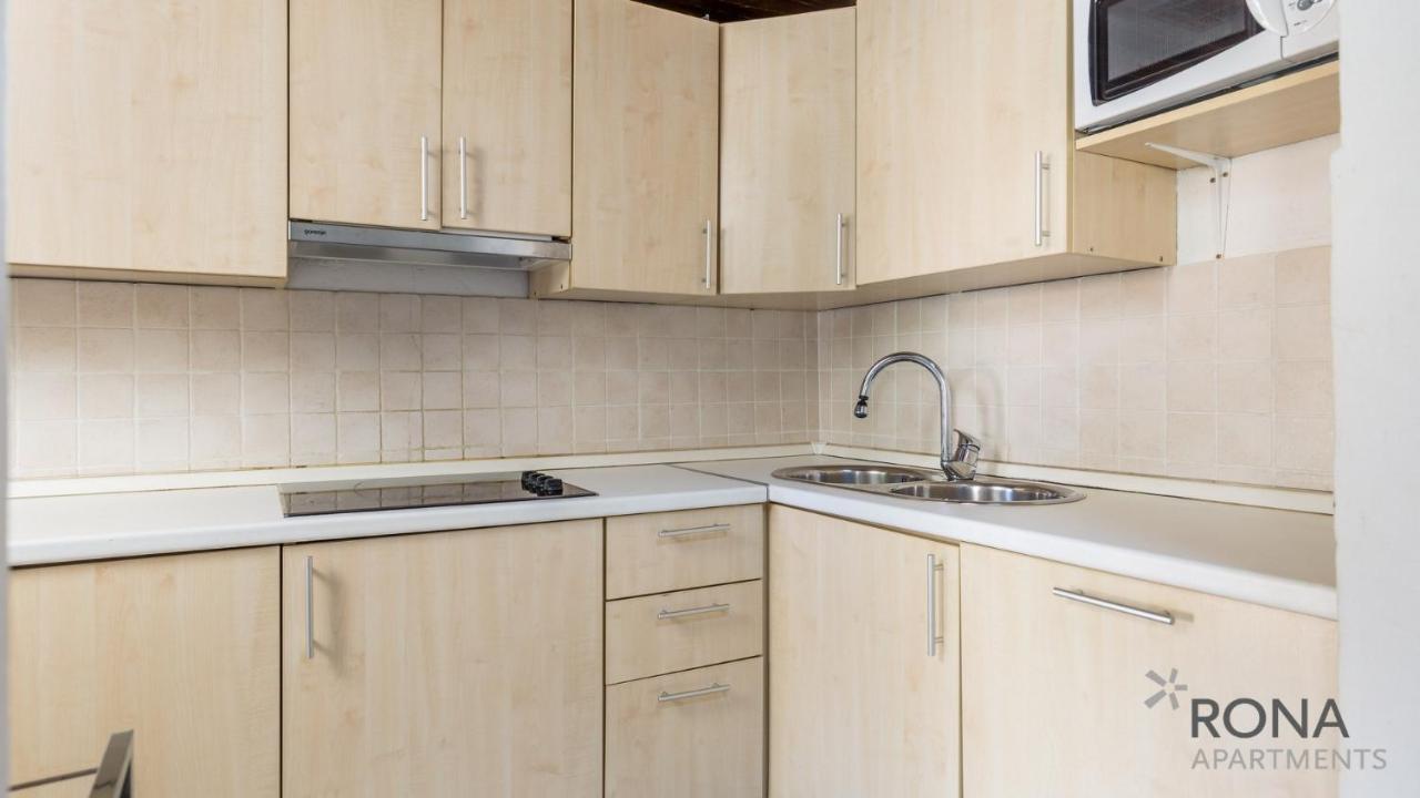 Rona Holiday Home Ana 포레치 외부 사진